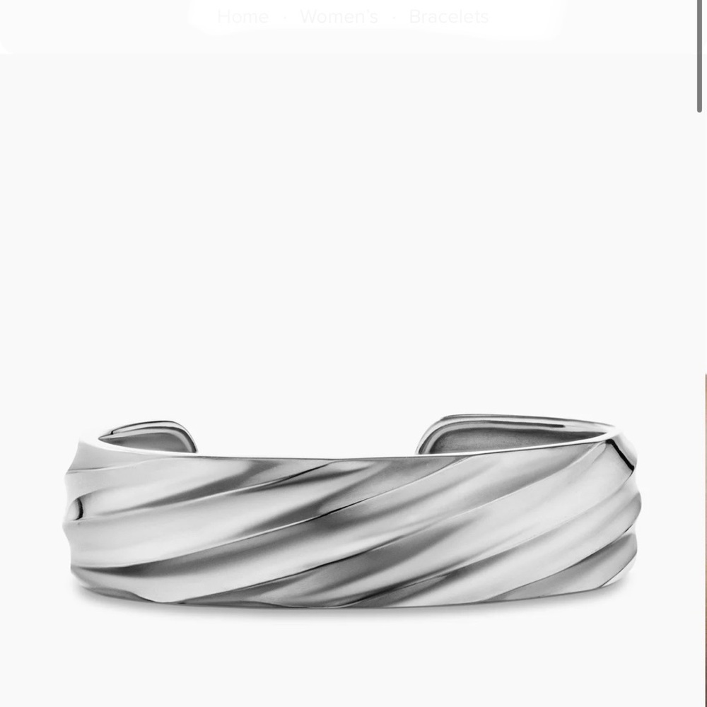 David Yurman   Cuff Edge Bracelet, Sterling Silver, 17mm.  Brand New